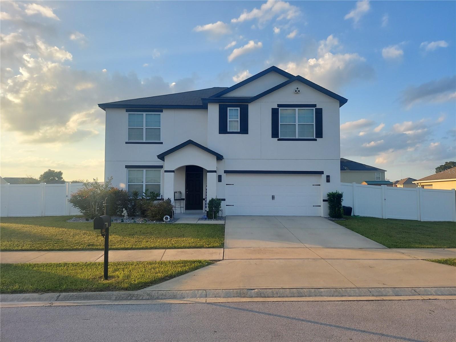 Single Family Residence in OCALA, FL - Daniel Dourado