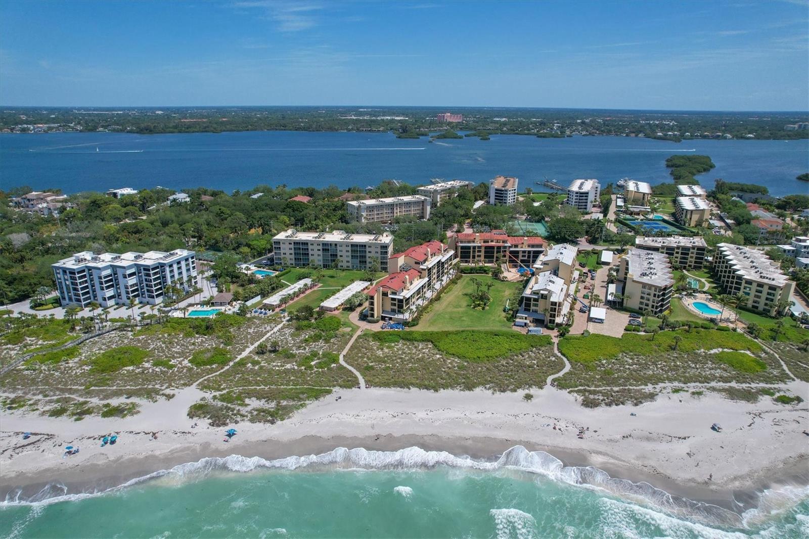 Condominium in SARASOTA, FL - Daniel Dourado