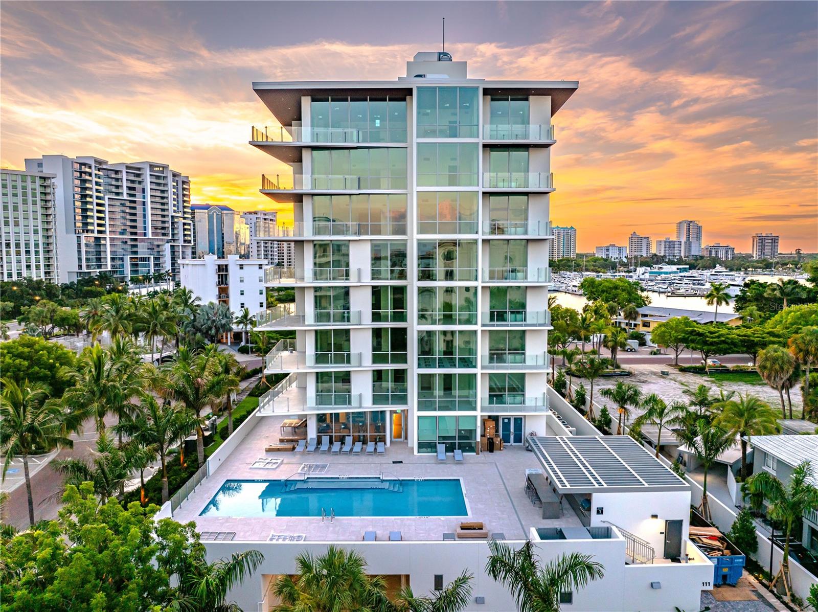 Condominium in SARASOTA, FL - Daniel Dourado