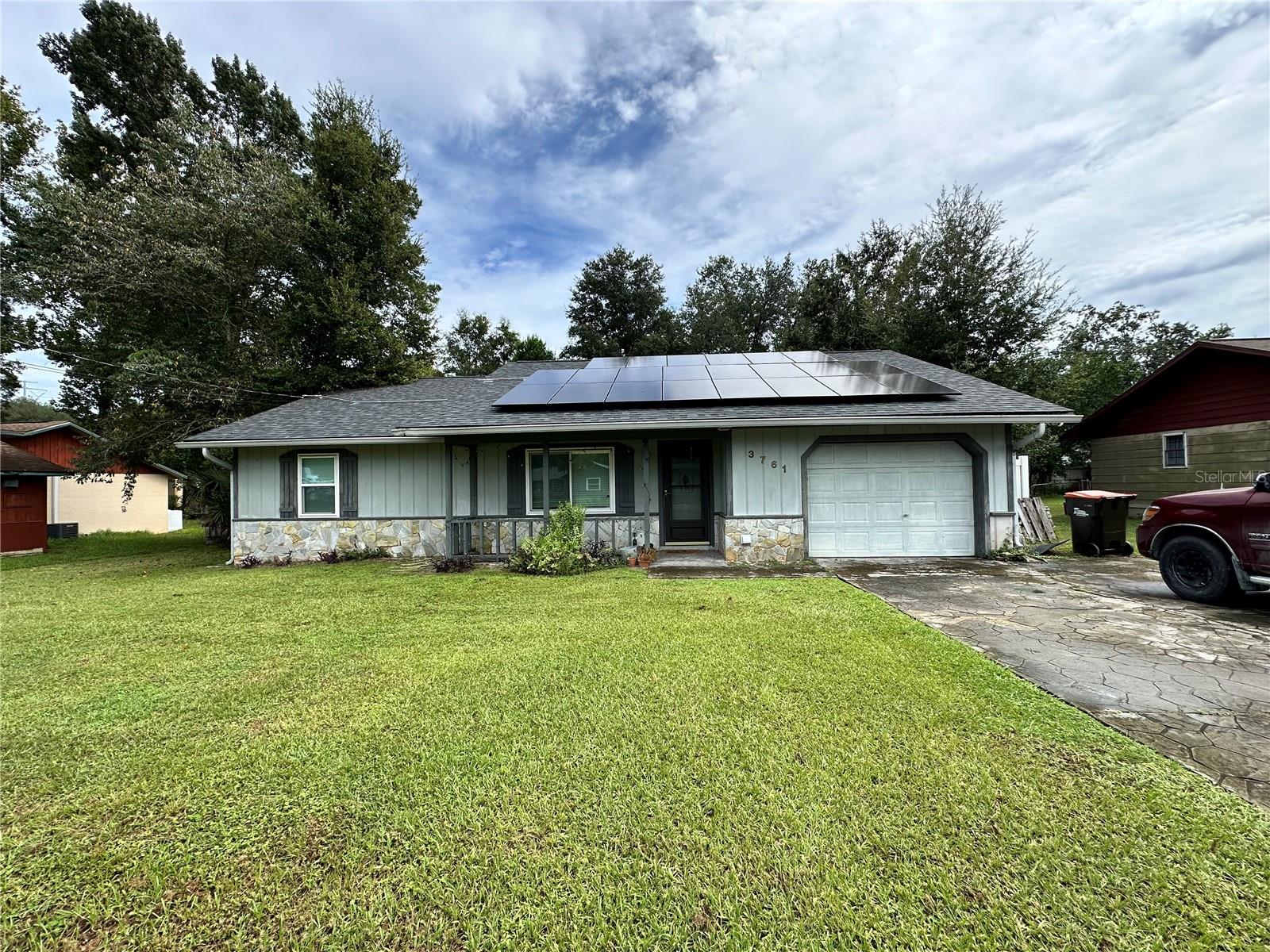Single Family Residence in OCALA, FL - Daniel Dourado