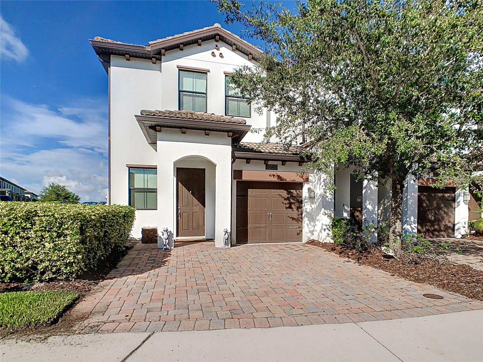 Townhouse in DAVENPORT, FL - Daniel Dourado