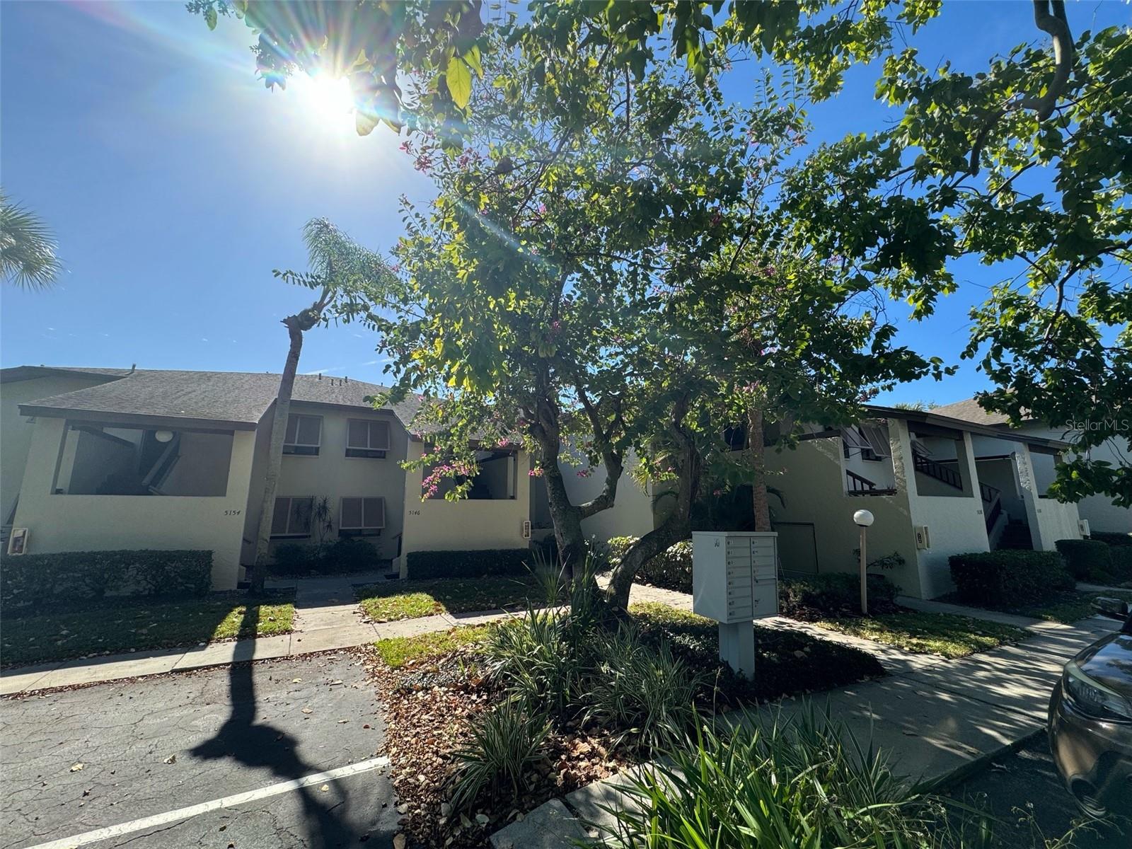 Condominium in SARASOTA, FL - Daniel Dourado