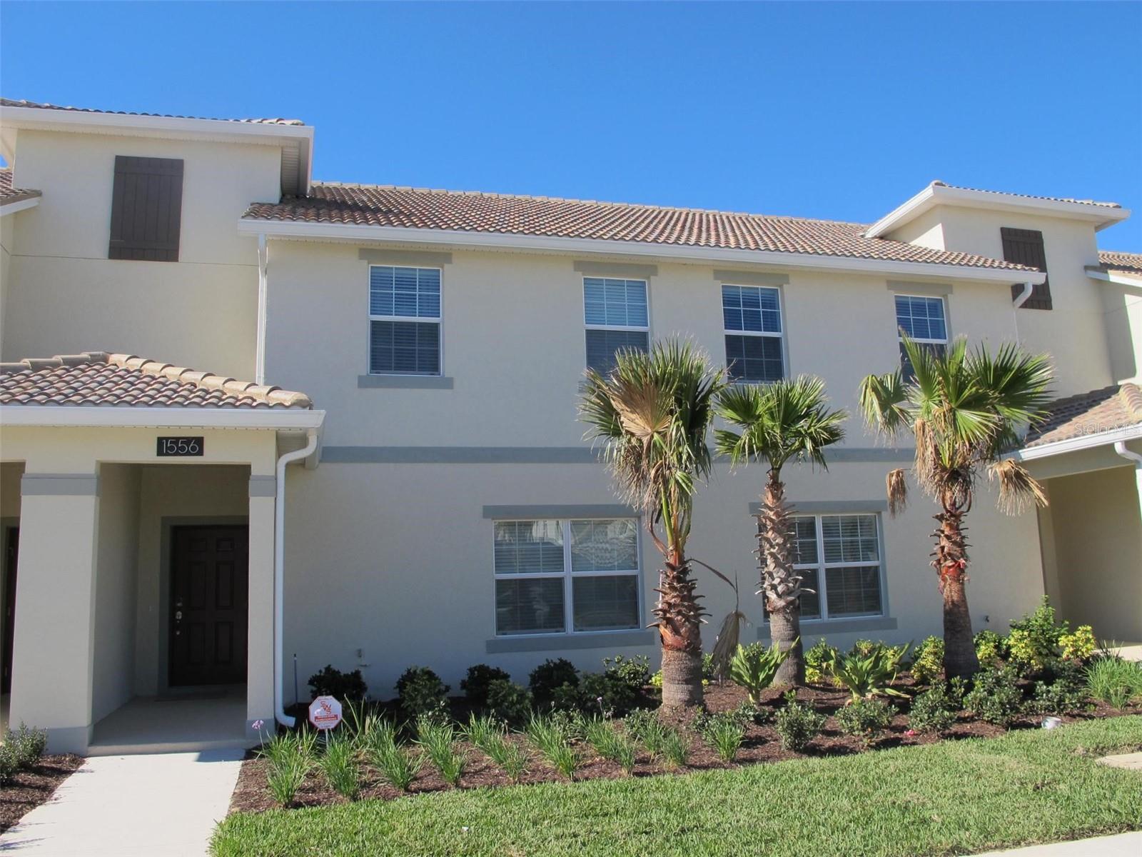 Townhouse in DAVENPORT, FL - Daniel Dourado