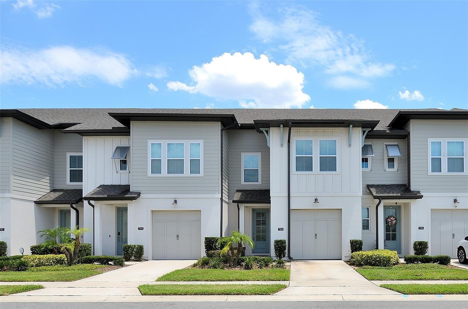 Townhouse in DAVENPORT, FL - Daniel Dourado