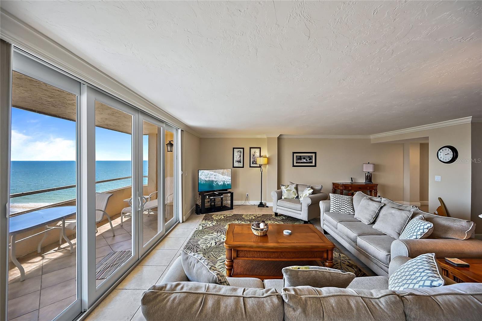 Condominium in SARASOTA, FL - Daniel Dourado