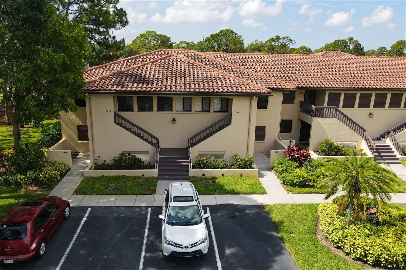 Condominium in SARASOTA, FL - Daniel Dourado