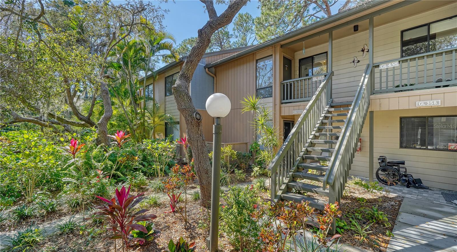 Condominium in SARASOTA, FL - Daniel Dourado