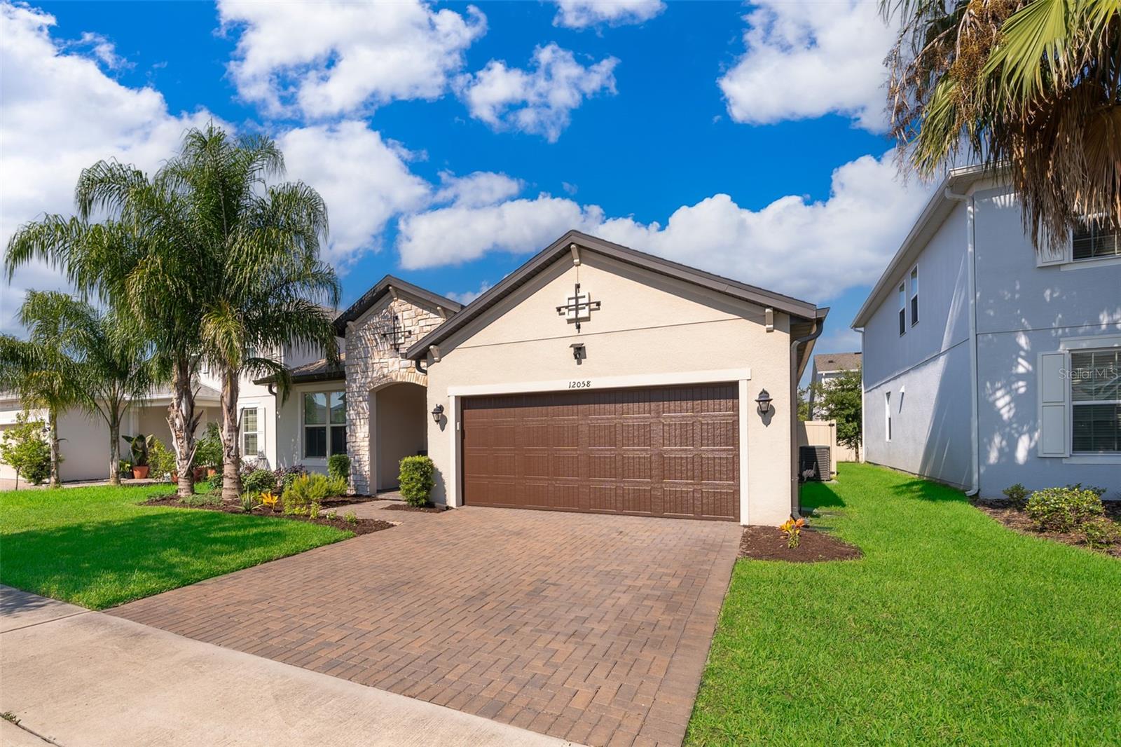 Single Family Residence em ORLANDO, FL - Daniel Dourado