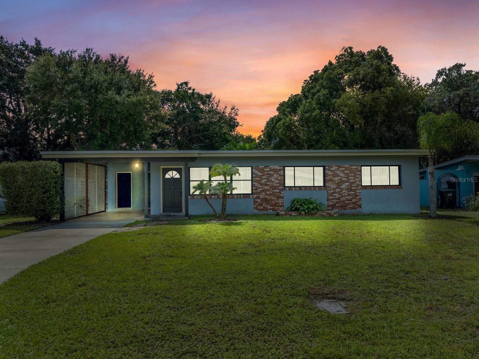 Single Family Residence em ORLANDO, FL - Daniel Dourado