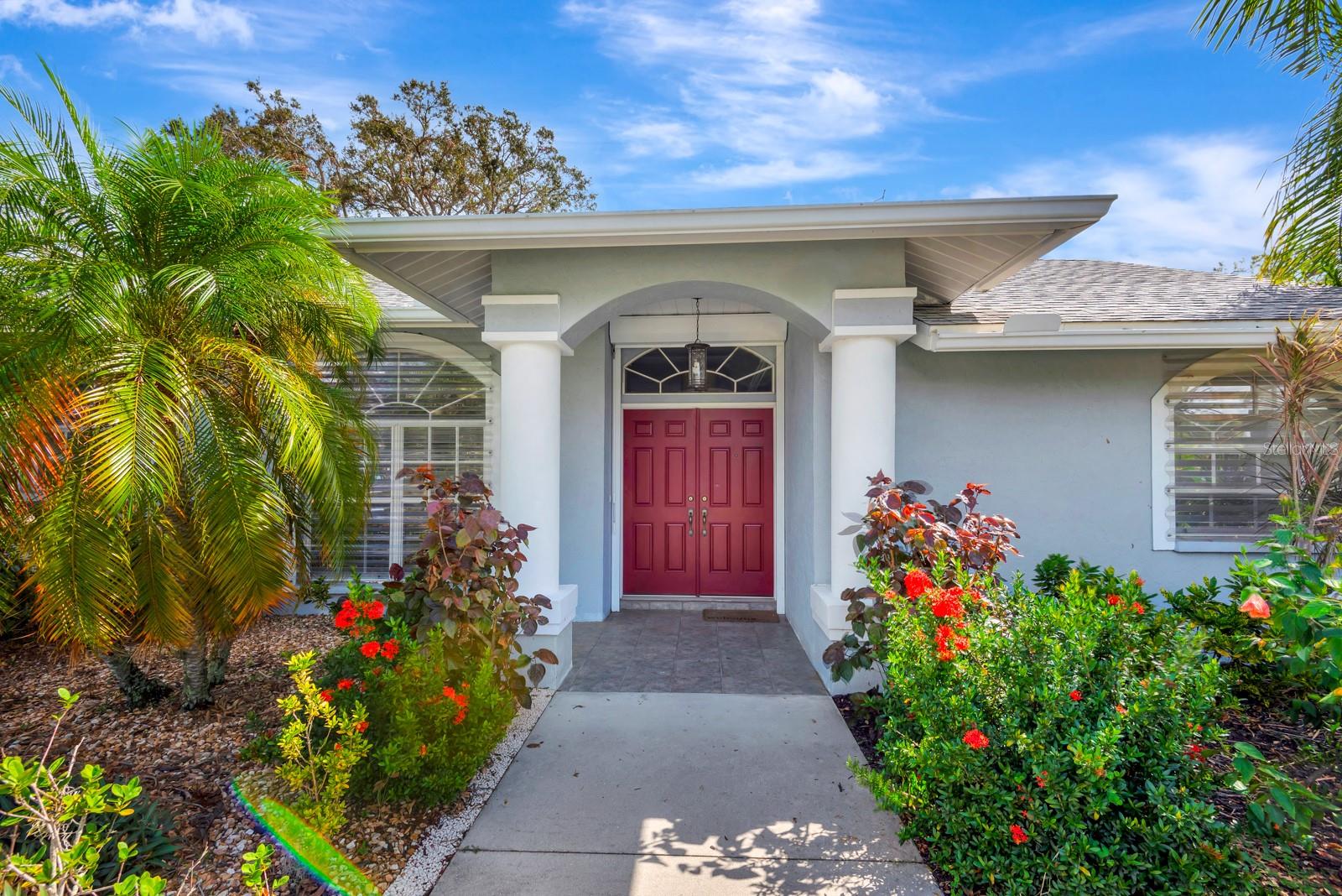 Single Family Residence in SARASOTA, FL - Daniel Dourado