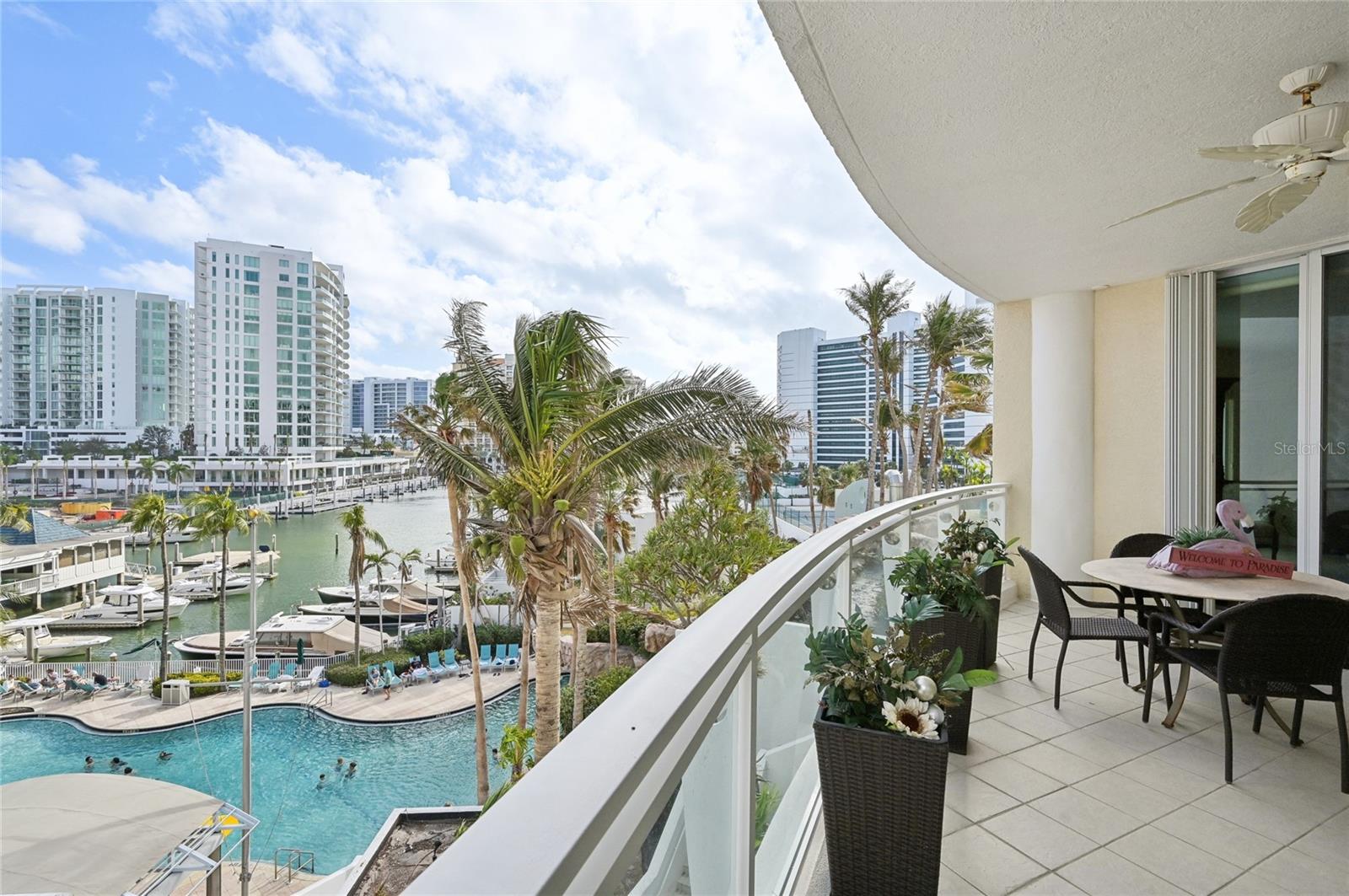 Condominium in SARASOTA, FL - Daniel Dourado