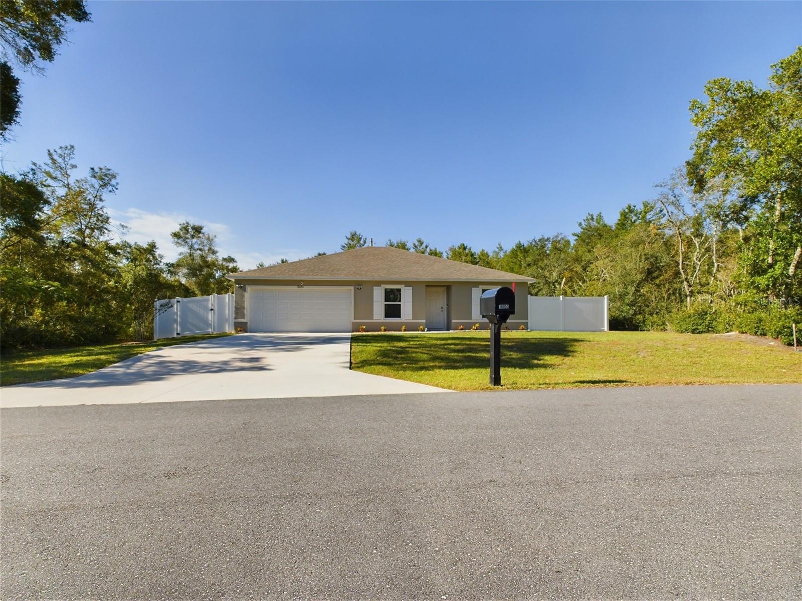 Single Family Residence em OCALA, FL - Daniel Dourado