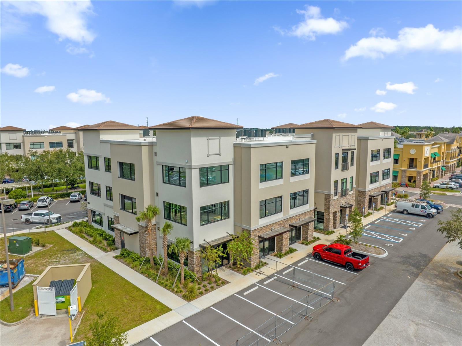 Office em ORLANDO, FL - Daniel Dourado