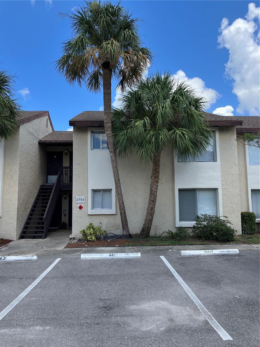 Condominium in SARASOTA, FL - Daniel Dourado