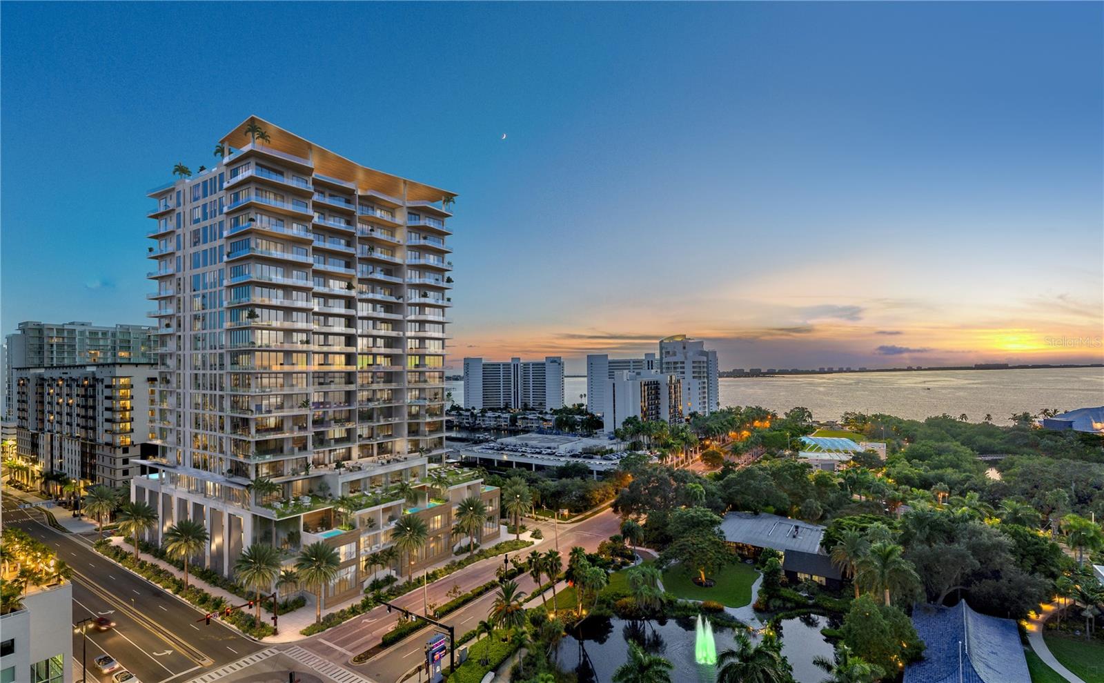 Condominium in SARASOTA, FL - Daniel Dourado