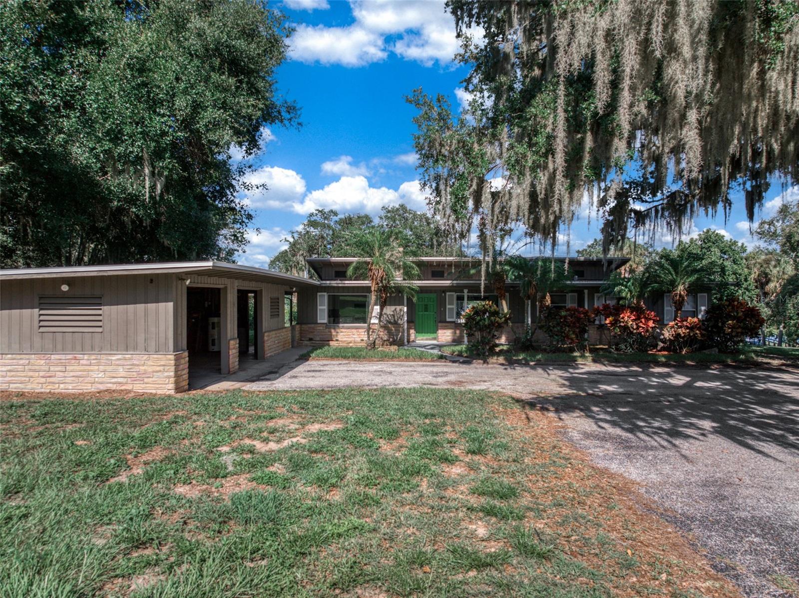 Single Family Residence em HAINES CITY, FL - Daniel Dourado