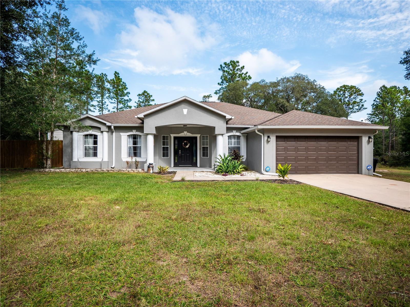Single Family Residence em OCALA, FL - Daniel Dourado