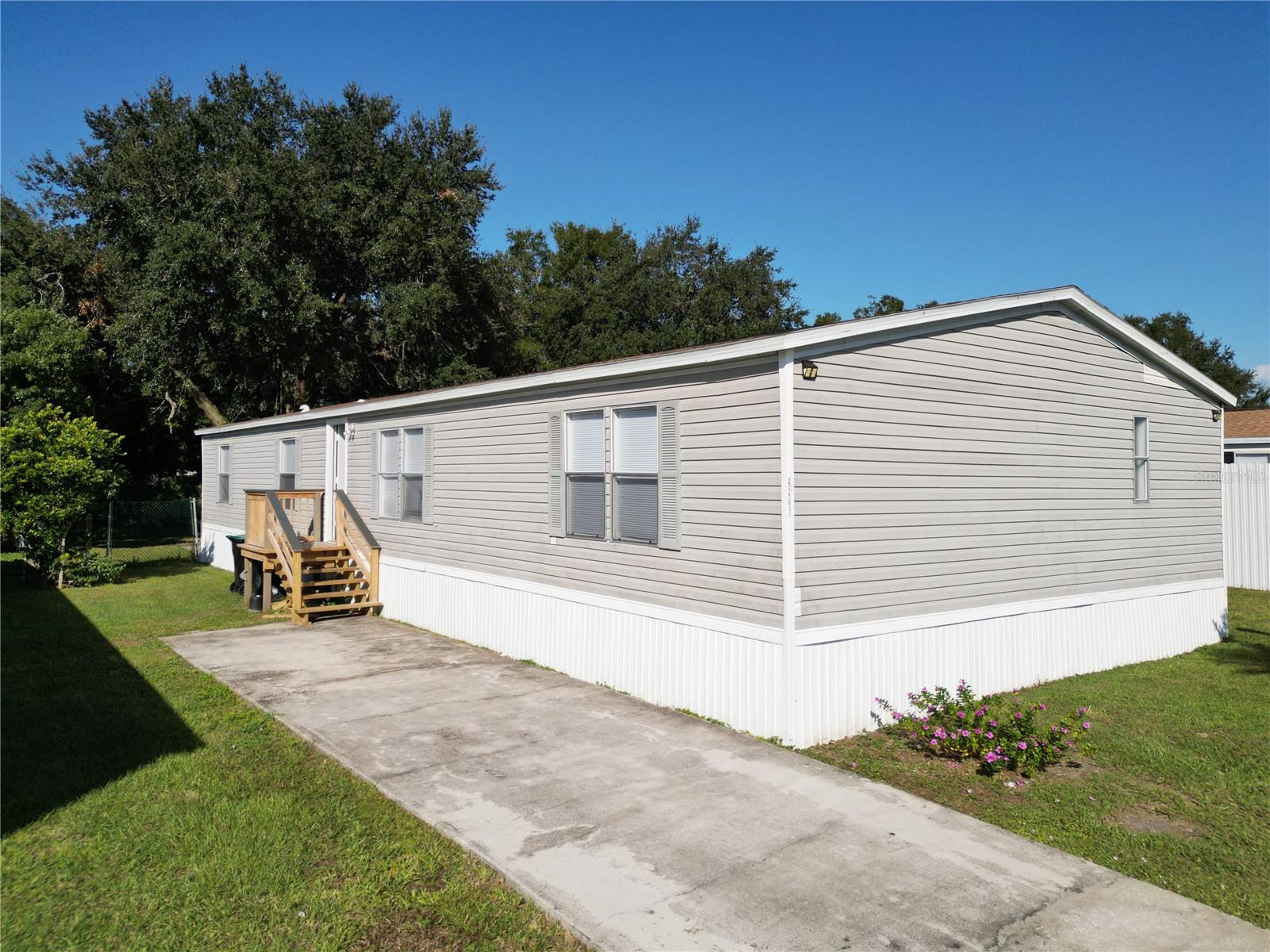 Manufactured Home - Post 1977 em ORLANDO, FL - Daniel Dourado