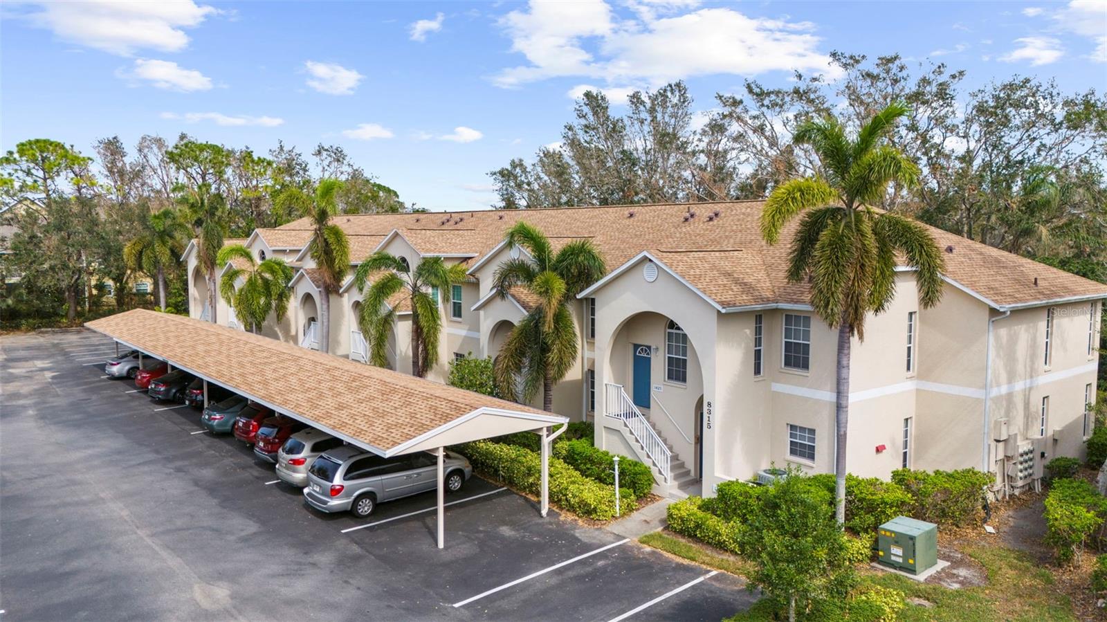 Condominium in SARASOTA, FL - Daniel Dourado