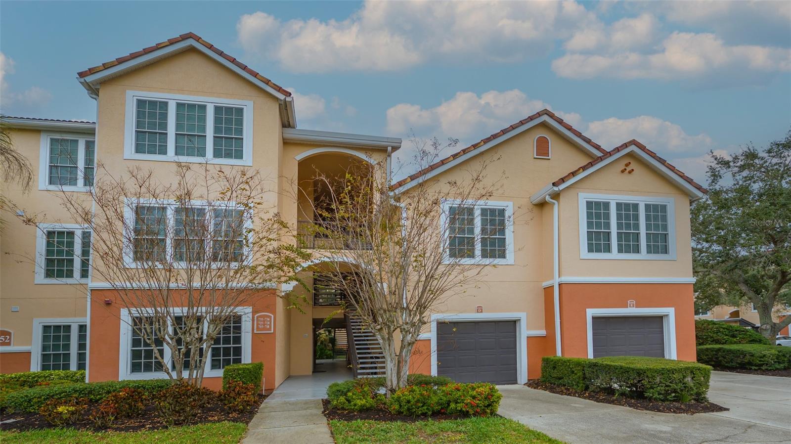 Condominium in SARASOTA, FL - Daniel Dourado