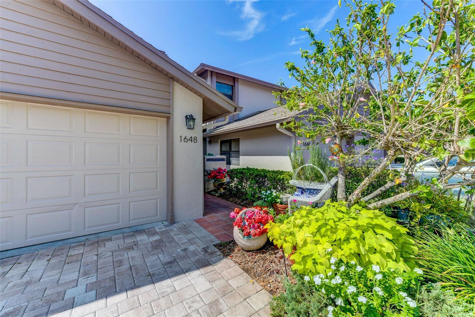 Condominium in SARASOTA, FL - Daniel Dourado