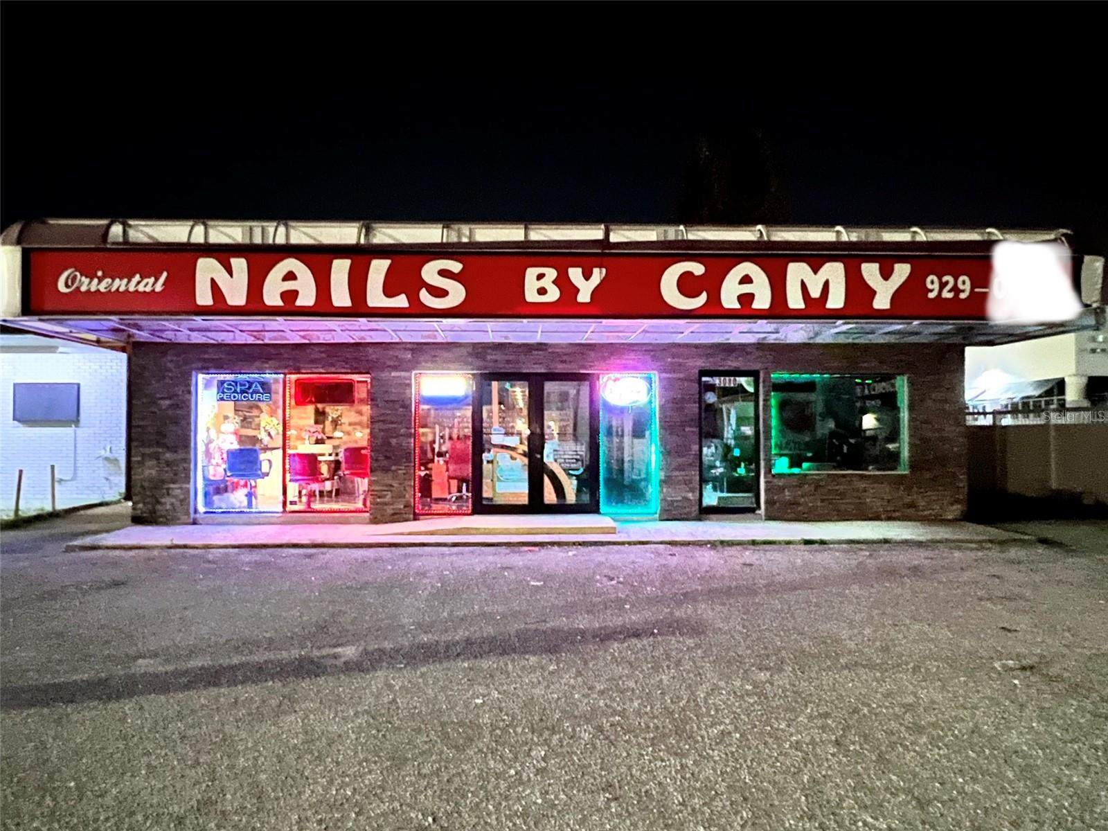 Mixed Use in SARASOTA, FL - Daniel Dourado