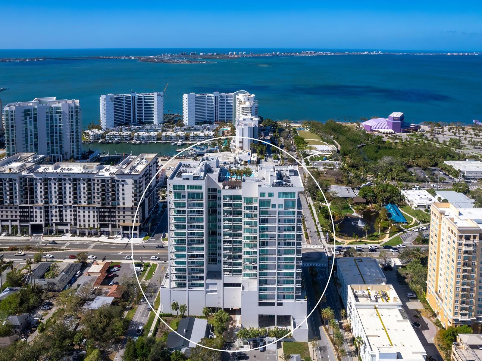 Condominium in SARASOTA, FL - Daniel Dourado