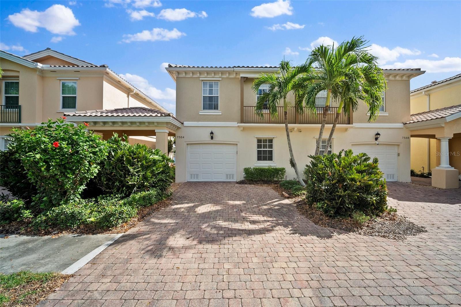 Townhouse in SARASOTA, FL - Daniel Dourado