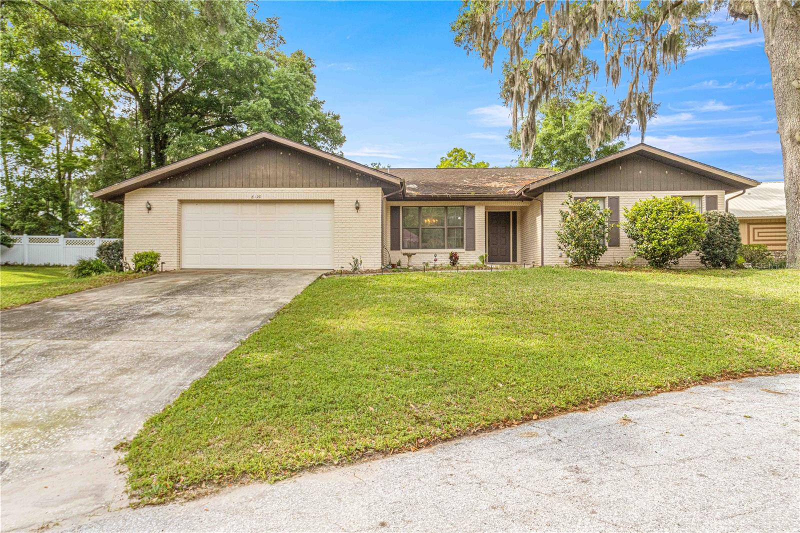 Single Family Residence em OCALA, FL - Daniel Dourado