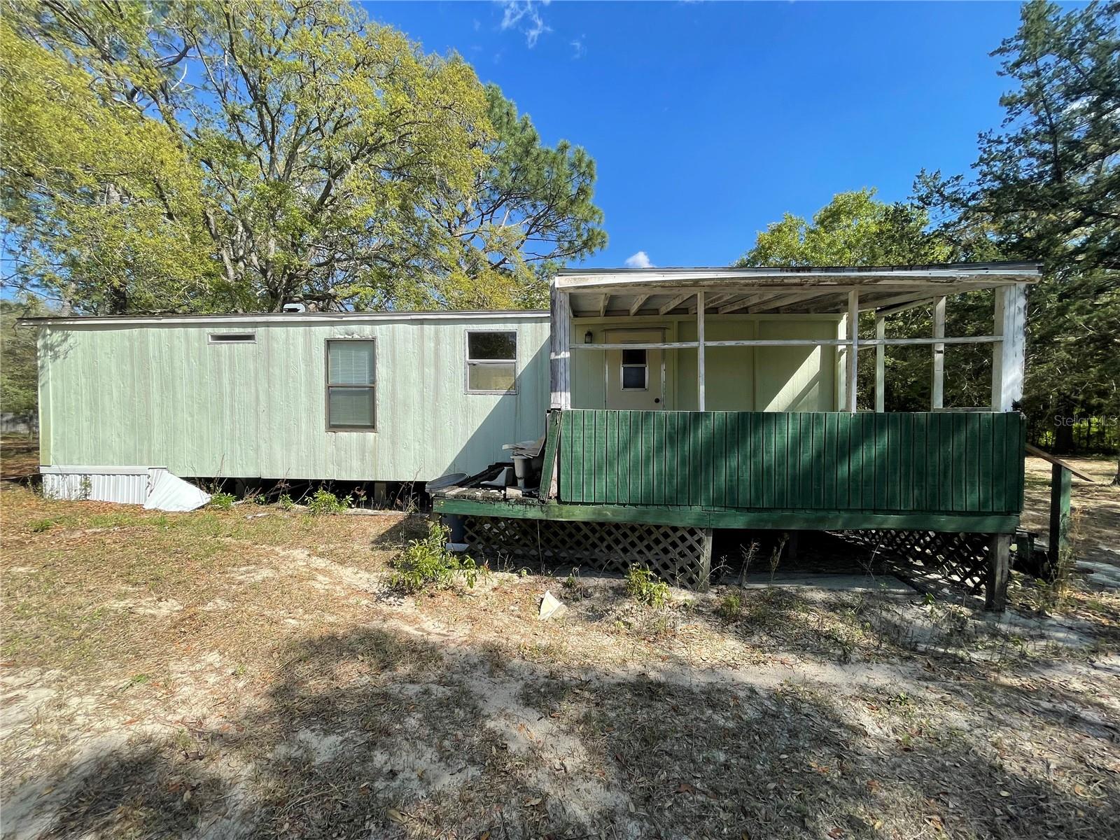 Manufactured Home in OCALA, FL - Daniel Dourado