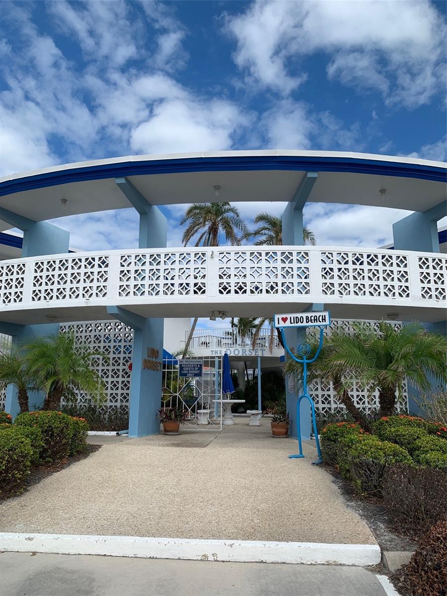 Condominium in SARASOTA, FL - Daniel Dourado