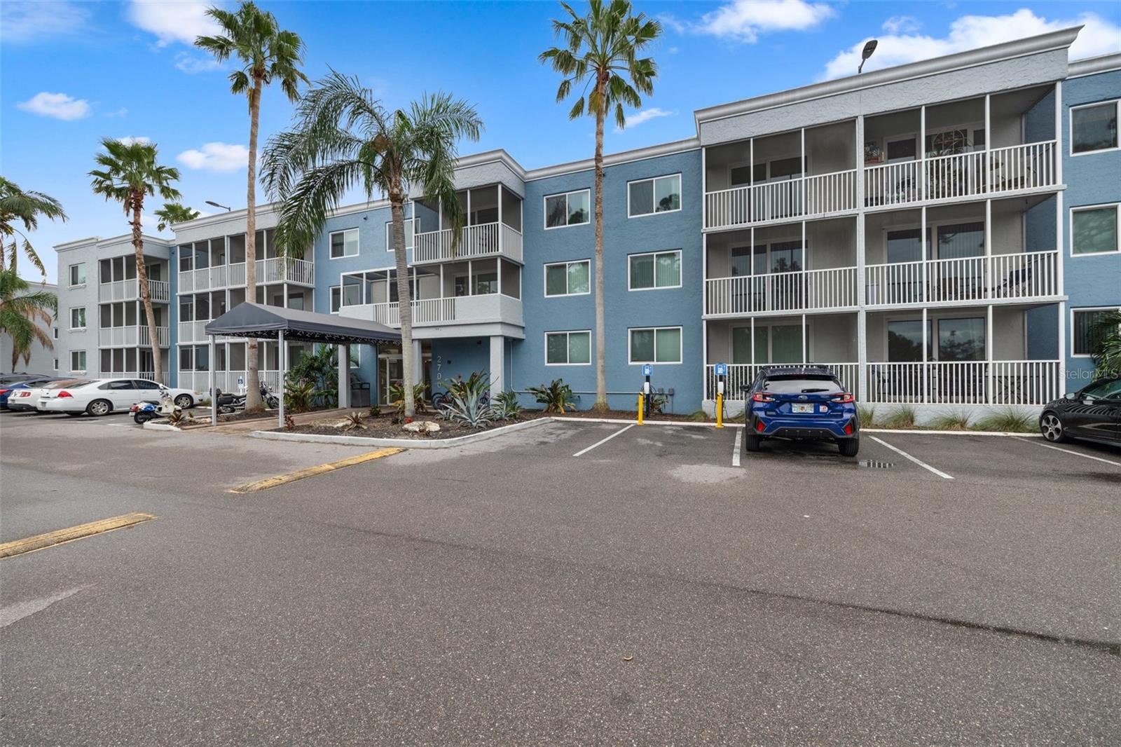 Condominium in SARASOTA, FL - Daniel Dourado