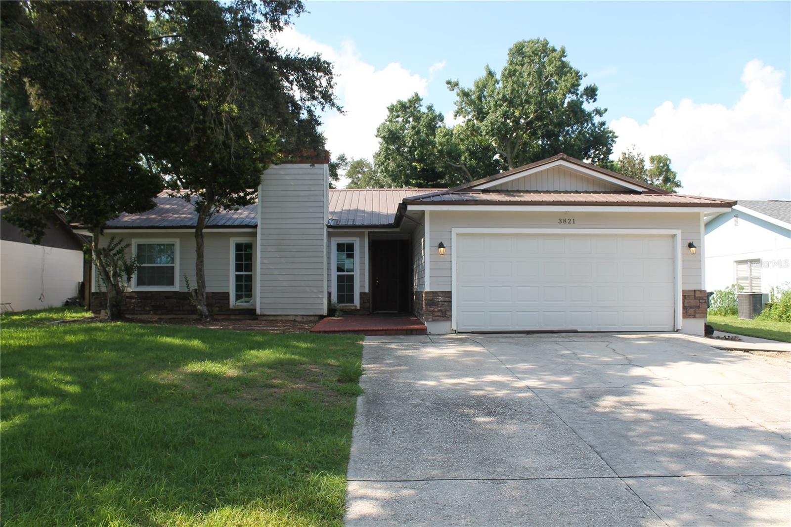 Single Family Residence in LAKELAND, FL - Daniel Dourado