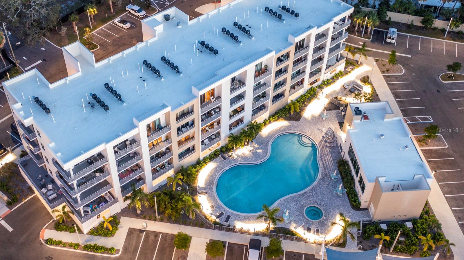 Condominium in SARASOTA, FL - Daniel Dourado