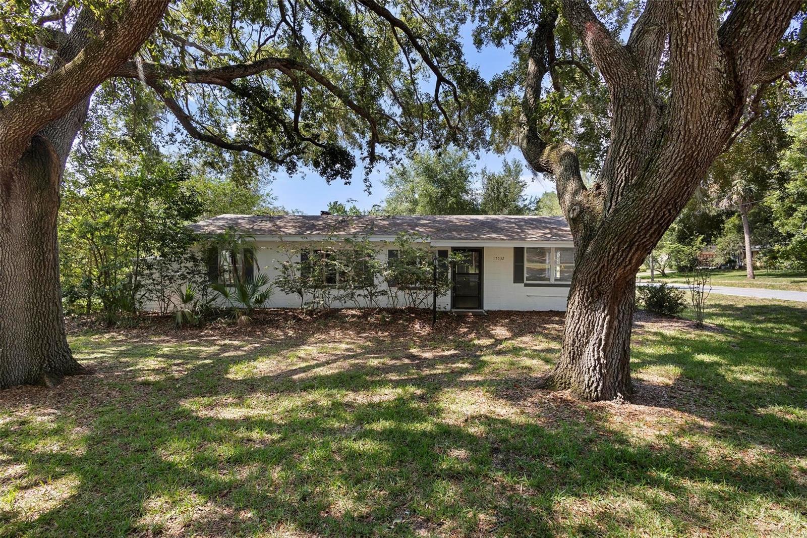 Single Family Residence em WINTER GARDEN, FL - Daniel Dourado