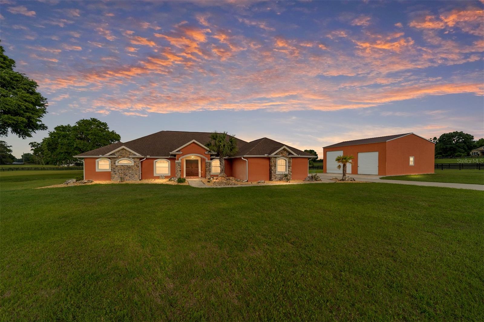 Single Family Residence em OCALA, FL - Daniel Dourado