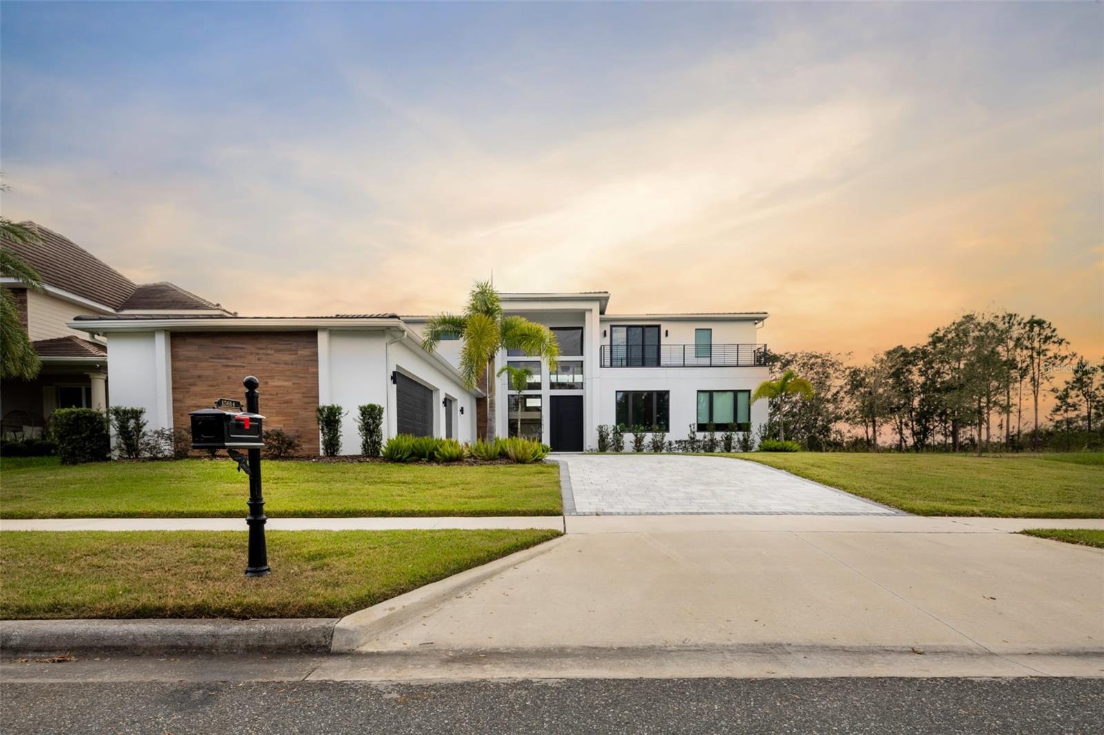 Single Family Residence em WINTER GARDEN, FL - Daniel Dourado