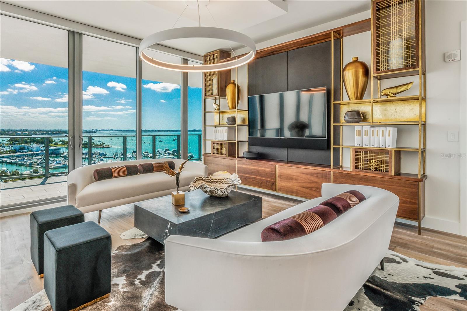 Condominium in SARASOTA, FL - Daniel Dourado