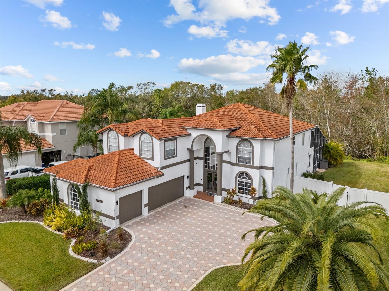 Single Family Residence em LUTZ, FL - Daniel Dourado