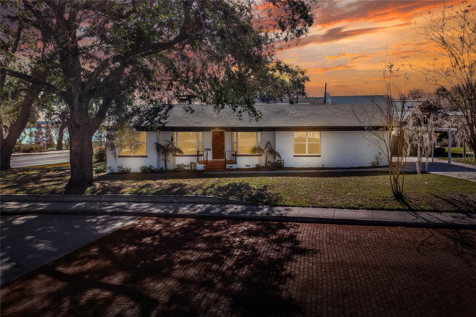 Single Family Residence in LAKELAND, FL - Daniel Dourado
