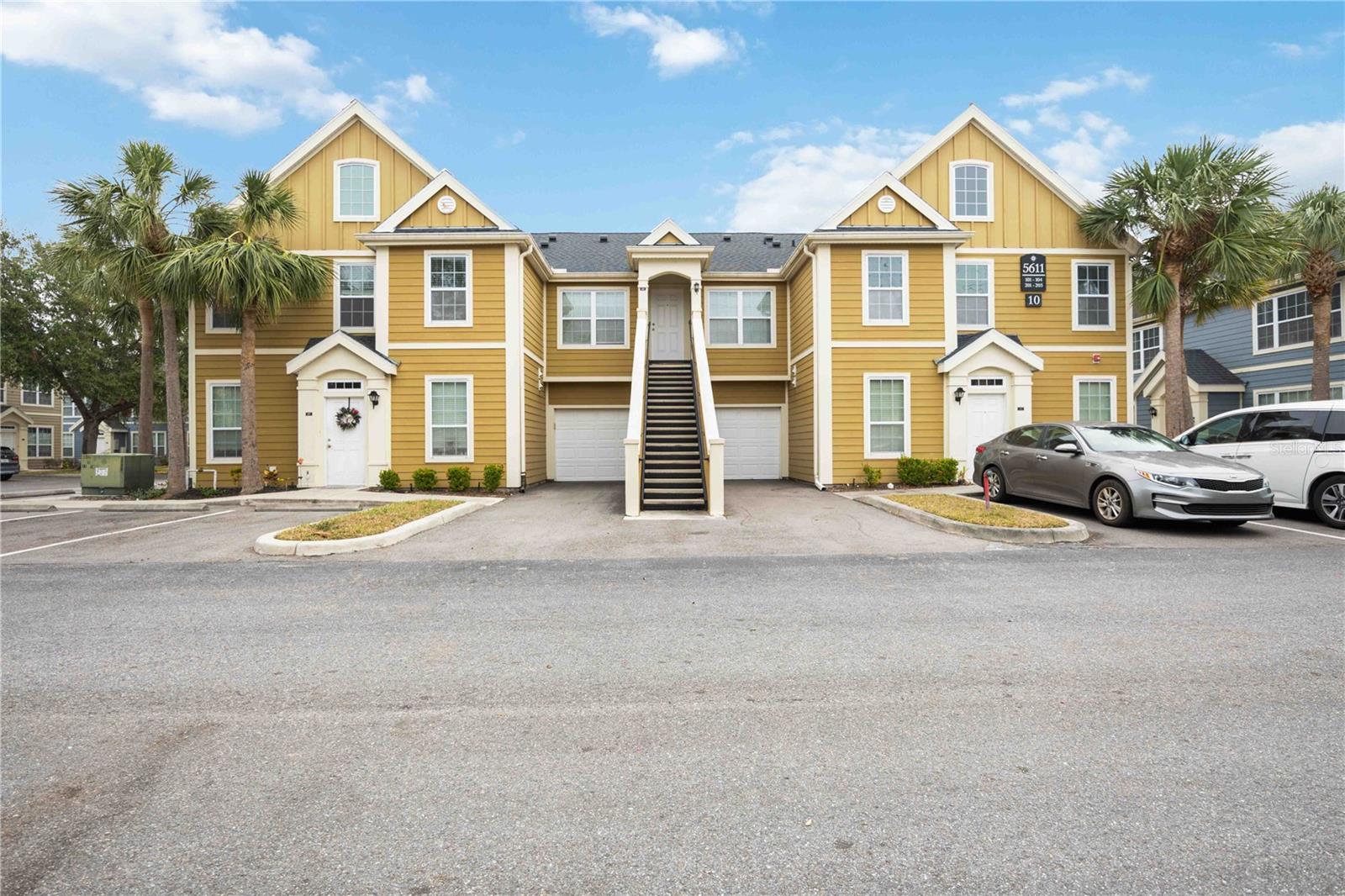 Multi-Family in SARASOTA, FL - Daniel Dourado