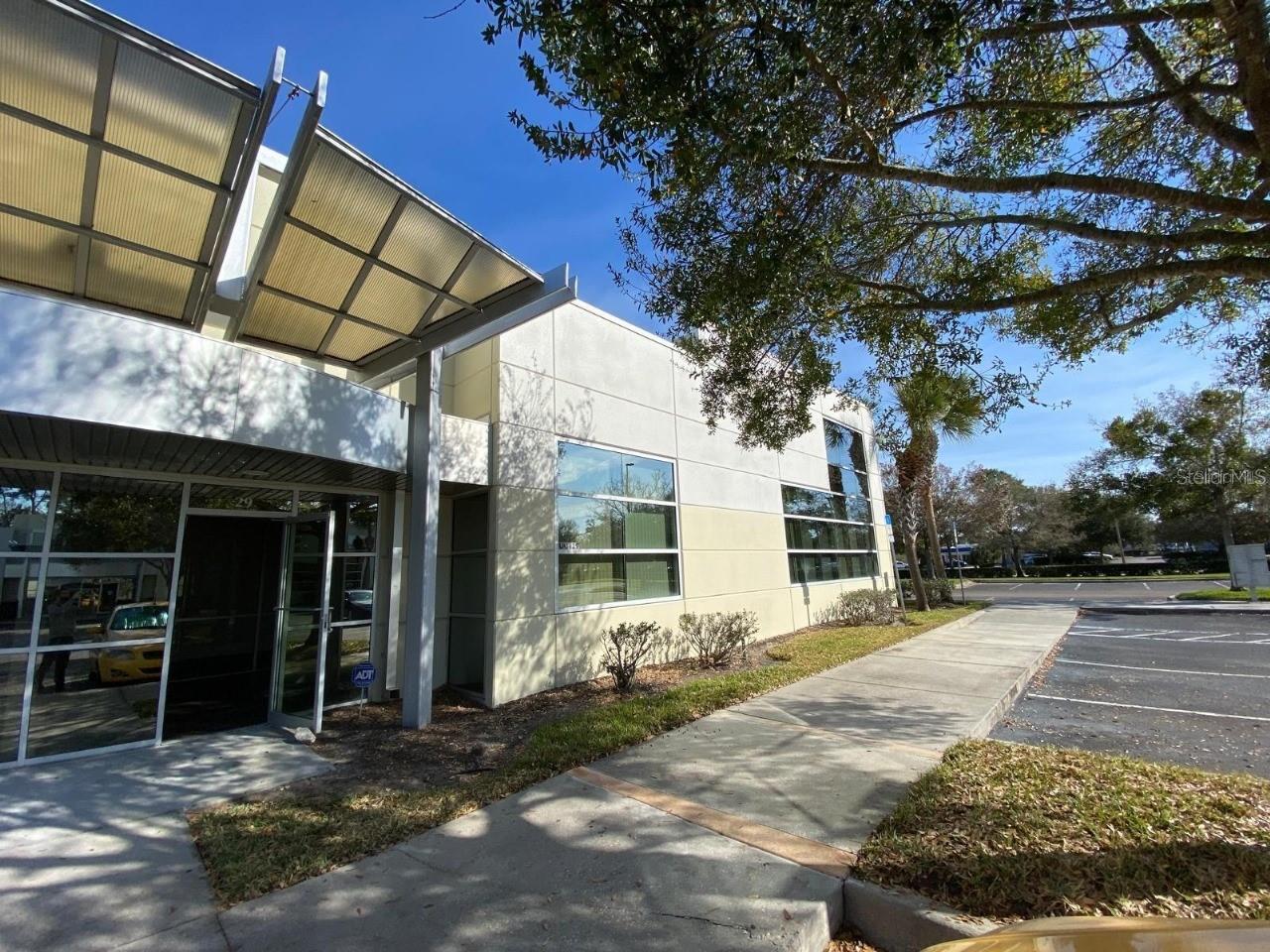 Office in ORLANDO, FL - Daniel Dourado