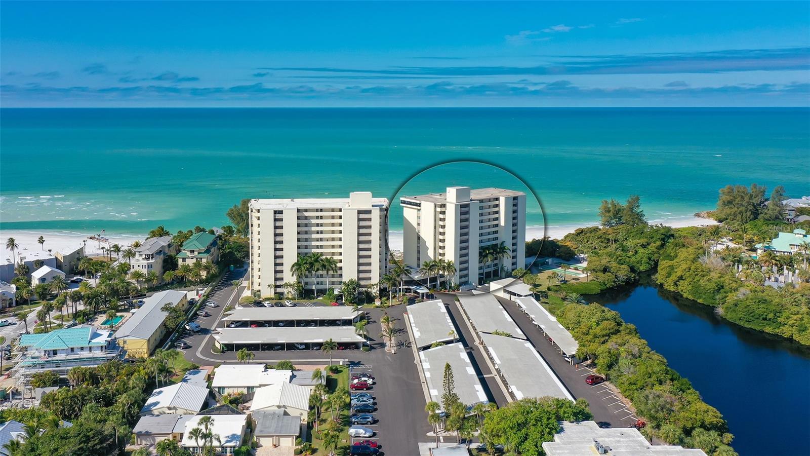 Condominium in SARASOTA, FL - Daniel Dourado