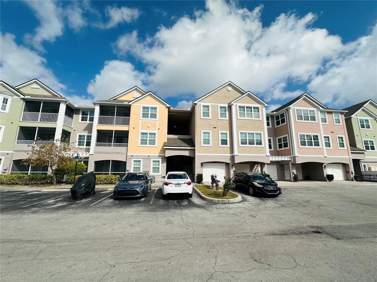 Condominium in ORLANDO, FL - Daniel Dourado