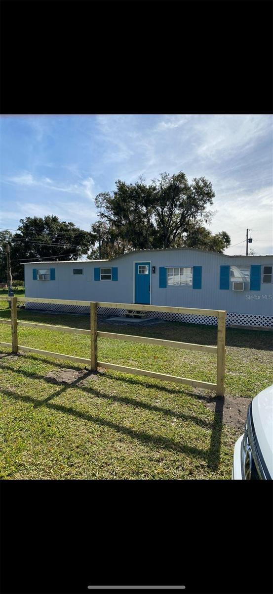 Multi Family in LAKELAND, FL - Daniel Dourado
