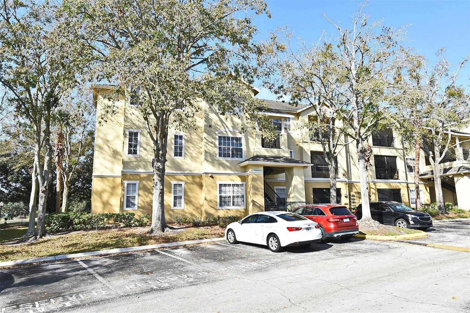 Condominium in ORLANDO, FL - Daniel Dourado