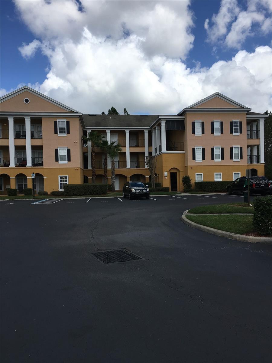 Condominium in ORLANDO, FL - Daniel Dourado