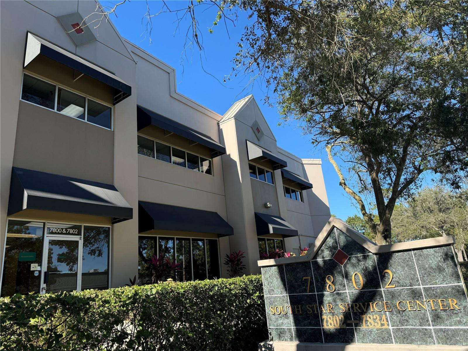 Office in ORLANDO, FL - Daniel Dourado