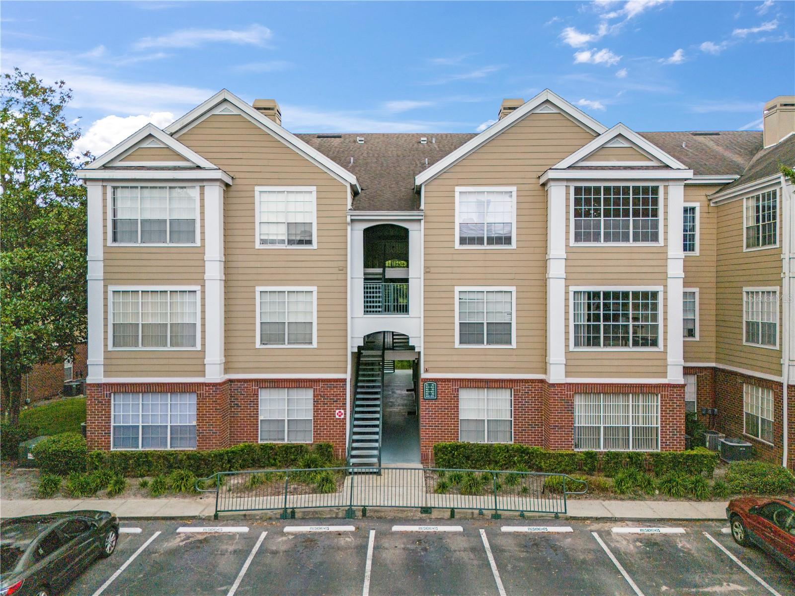 Condominium in ORLANDO, FL - Daniel Dourado