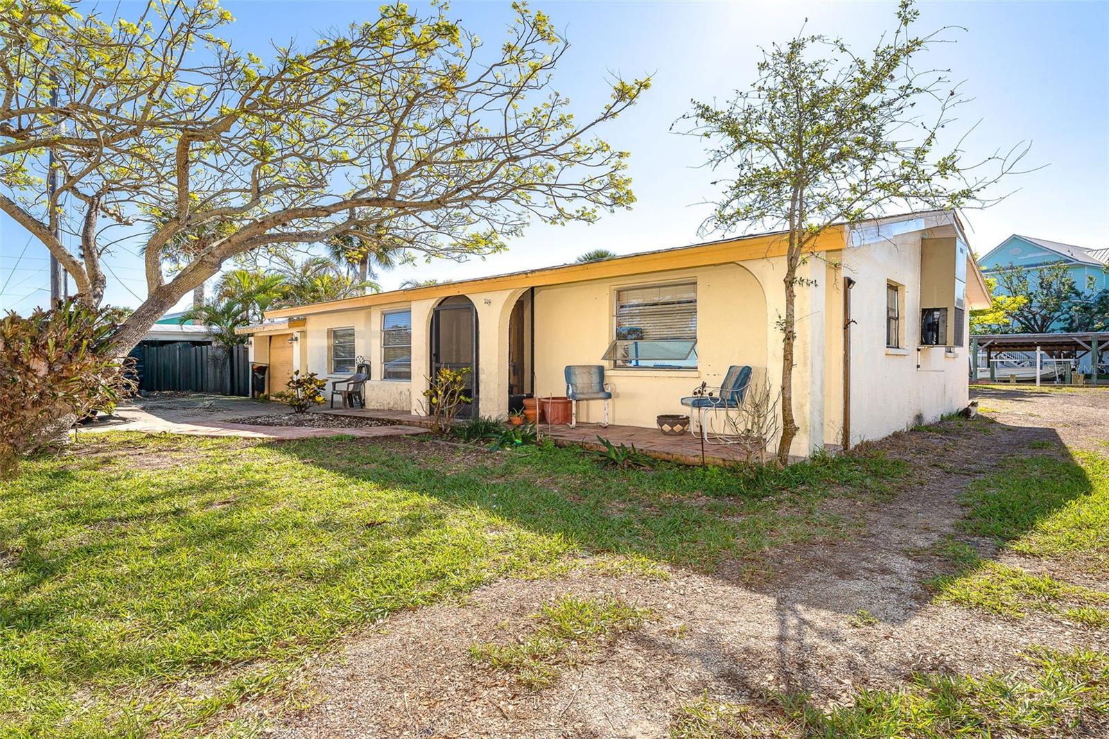 Single Family Residence em ENGLEWOOD, FL - Daniel Dourado